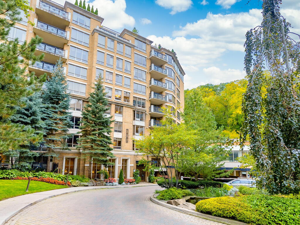 3600 Yonge Street PH34, Toronto, ON