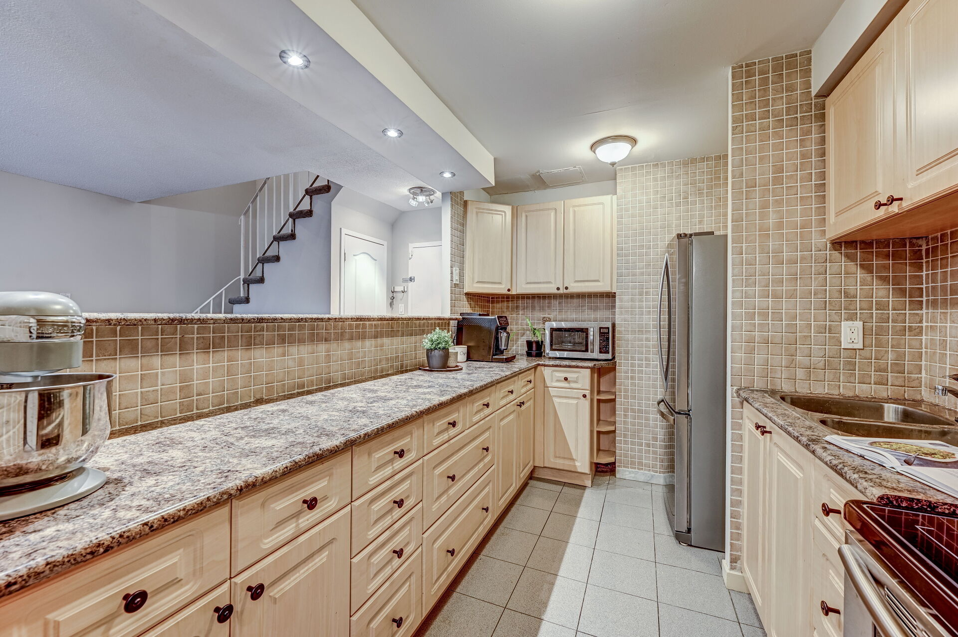 2095 Roche Court, #268, Mississauga, ON L5K 2C8