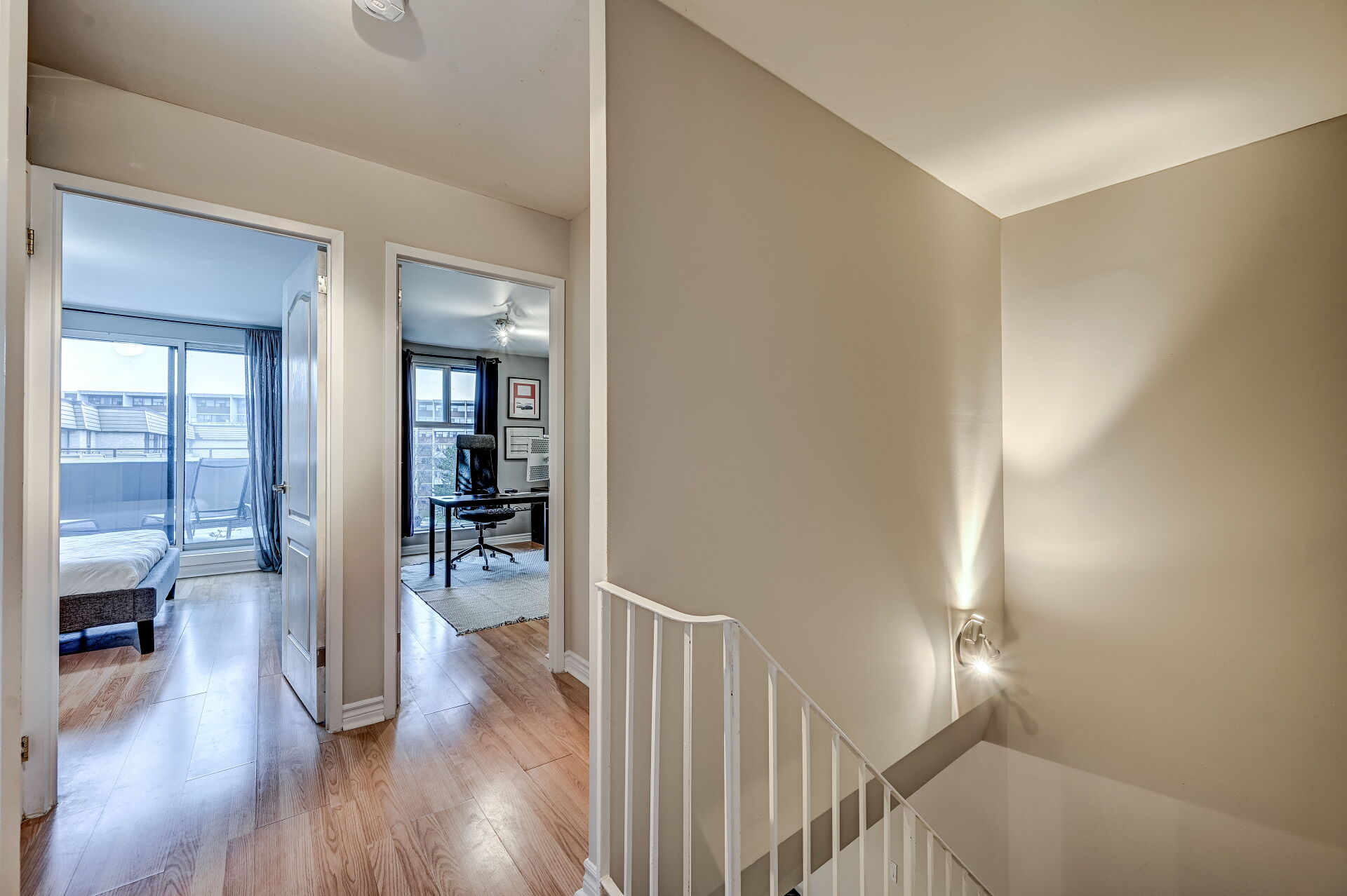 2095 Roche Court, #268, Mississauga, ON L5K 2C8