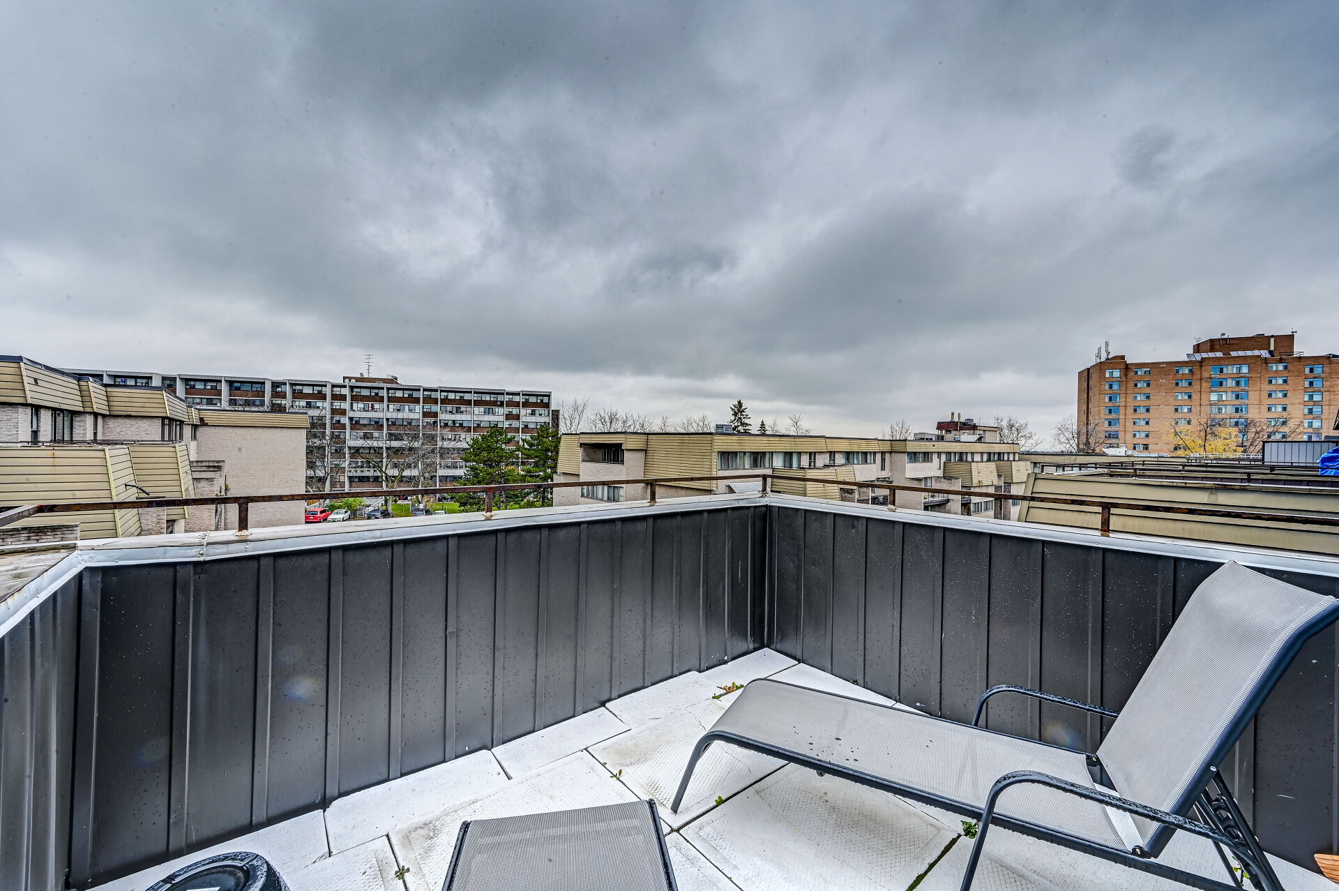 2095 Roche Court, #268, Mississauga, ON L5K 2C8