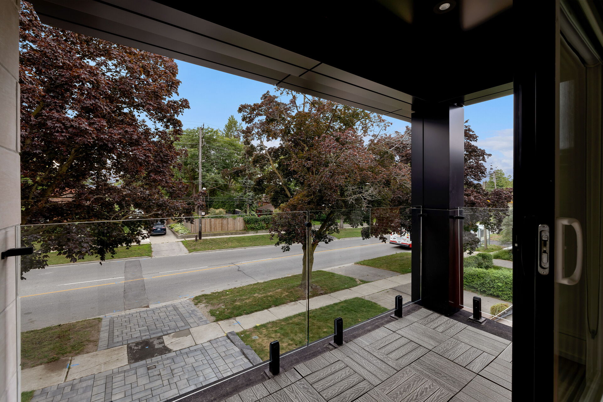 194 Berry Road, Toronto, ON M8Y 1W8
