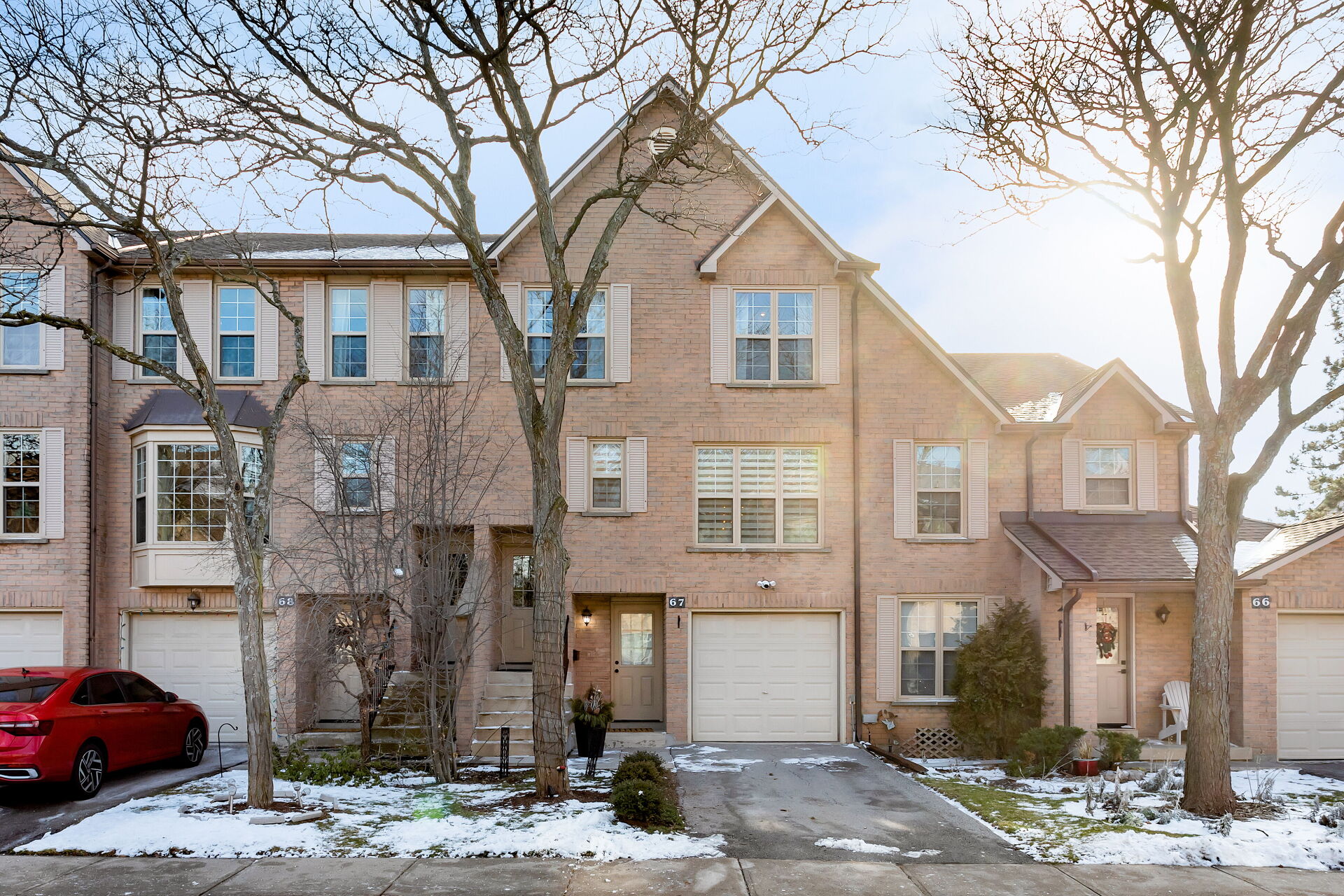 TH67 2272 Mowat Avenue Oakville ON L6H 5L8 Virtual Tour