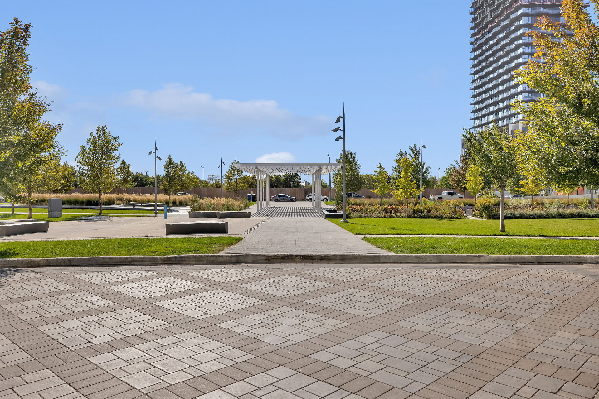 KOTARO Kronotex 12 MM Mammut Laminate - MAKRO OAK NATURE | AA Floors