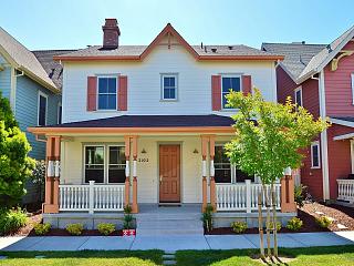 2102 Drake Lane, Hercules, CA 94547