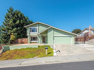 255 Woodridge Drive, Vallejo, CA 94591