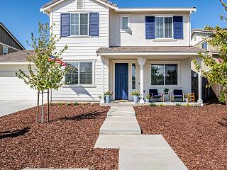 812 Bluestone Drive, Oakley, CA 94561