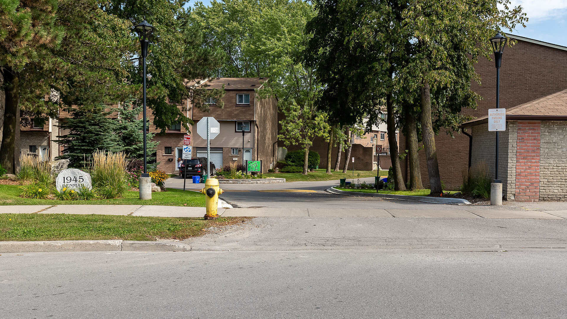 22-1945 Denmar Road, Pickering, ON L1V 3E2 Virtual Tour