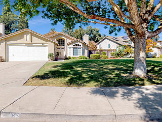 465 Silvertail Place, Tracy, CA 95376