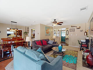 730 West D Street North, Dixon, CA 95620