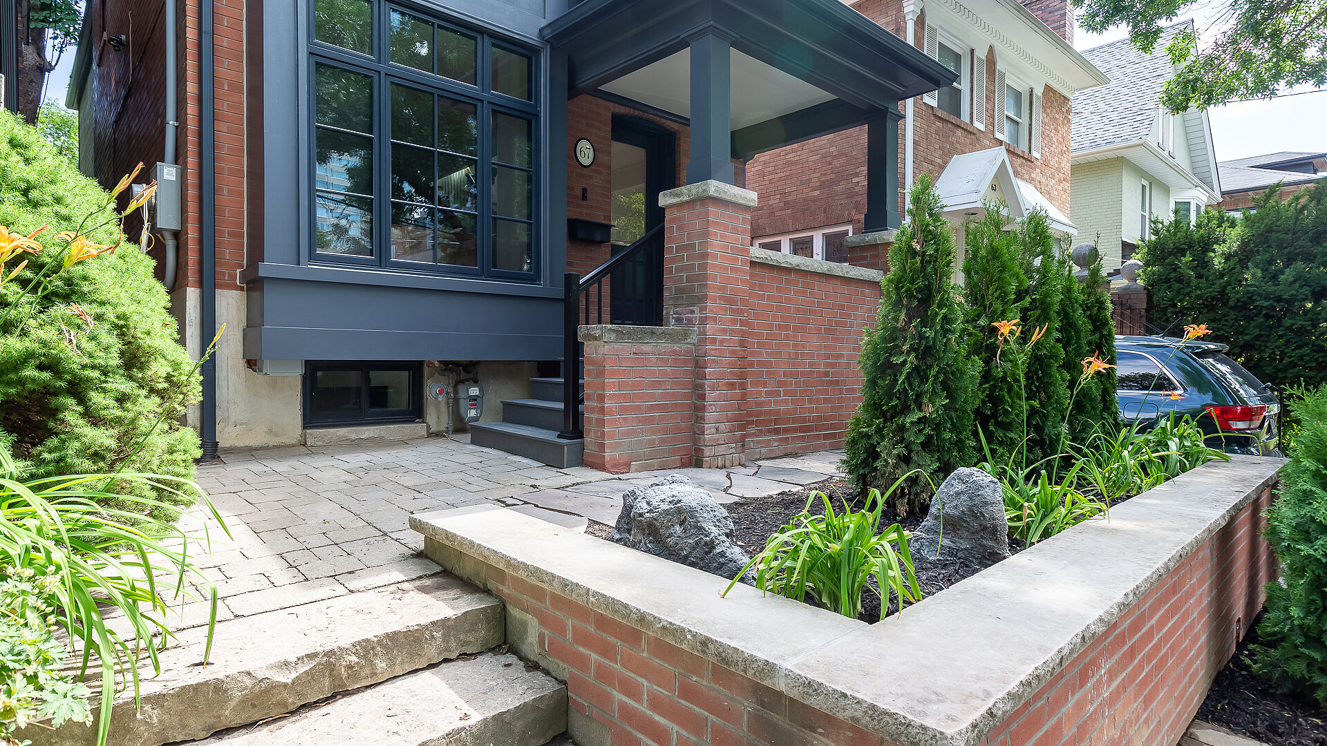 67 Hillsdale Avenue East Toronto ON M4S 1T4 Virtual Tour